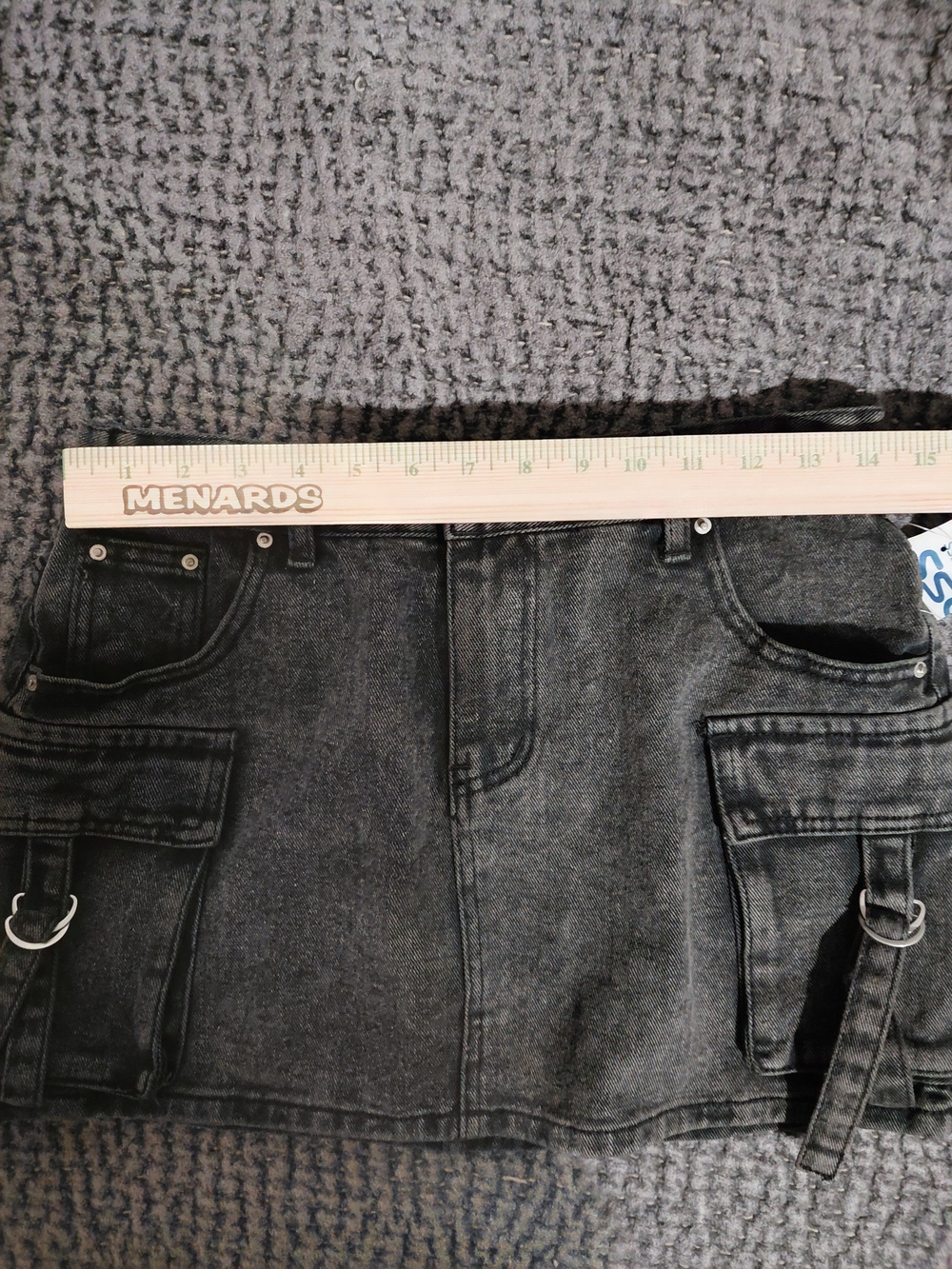 NWT Sz M Black Distress Washed Cargo Denim Mini Skirt Y2K 90s Style - Picture 5 of 8